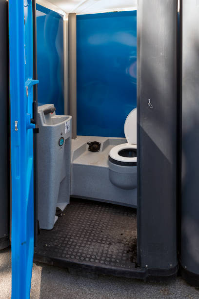 Portable restroom solutions in Waveland, MS